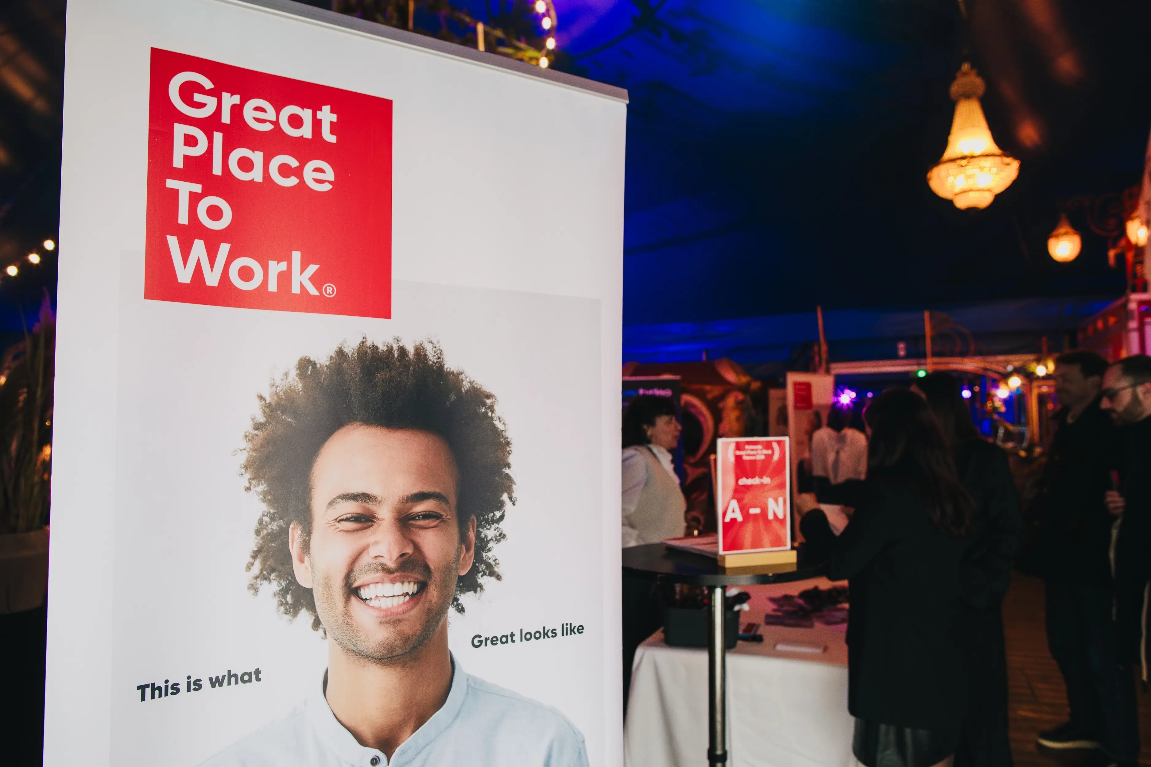 Banner lors de la ceremonie Best Workplaces